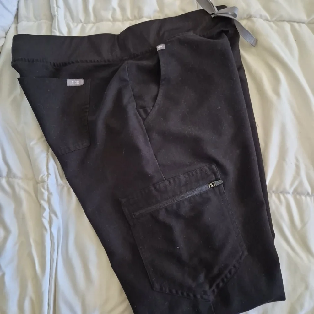 Figs Womens Black Jogger Scrubs M - Picture 2 of 4